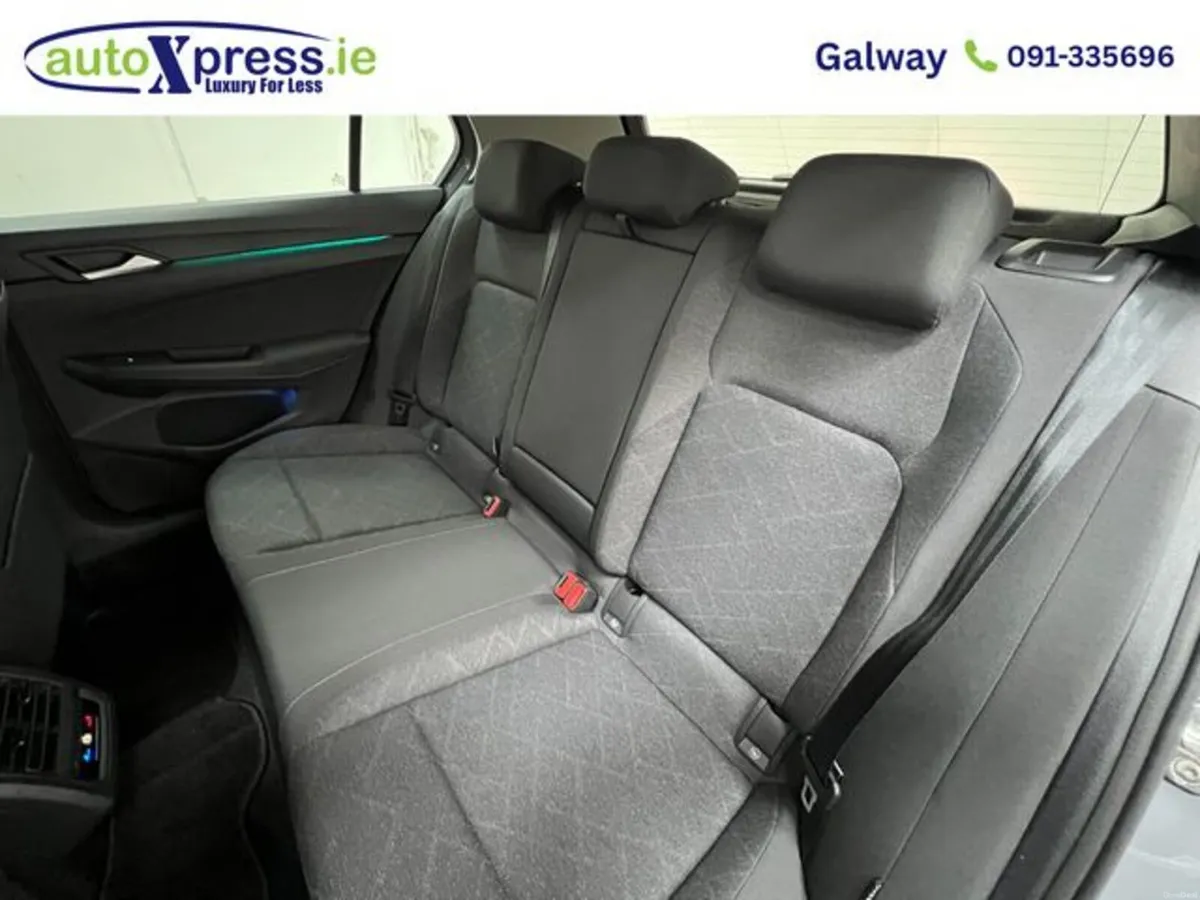Volkswagen Golf 2.0 TDI ACTIVE, Low mileage, Rever - Image 4