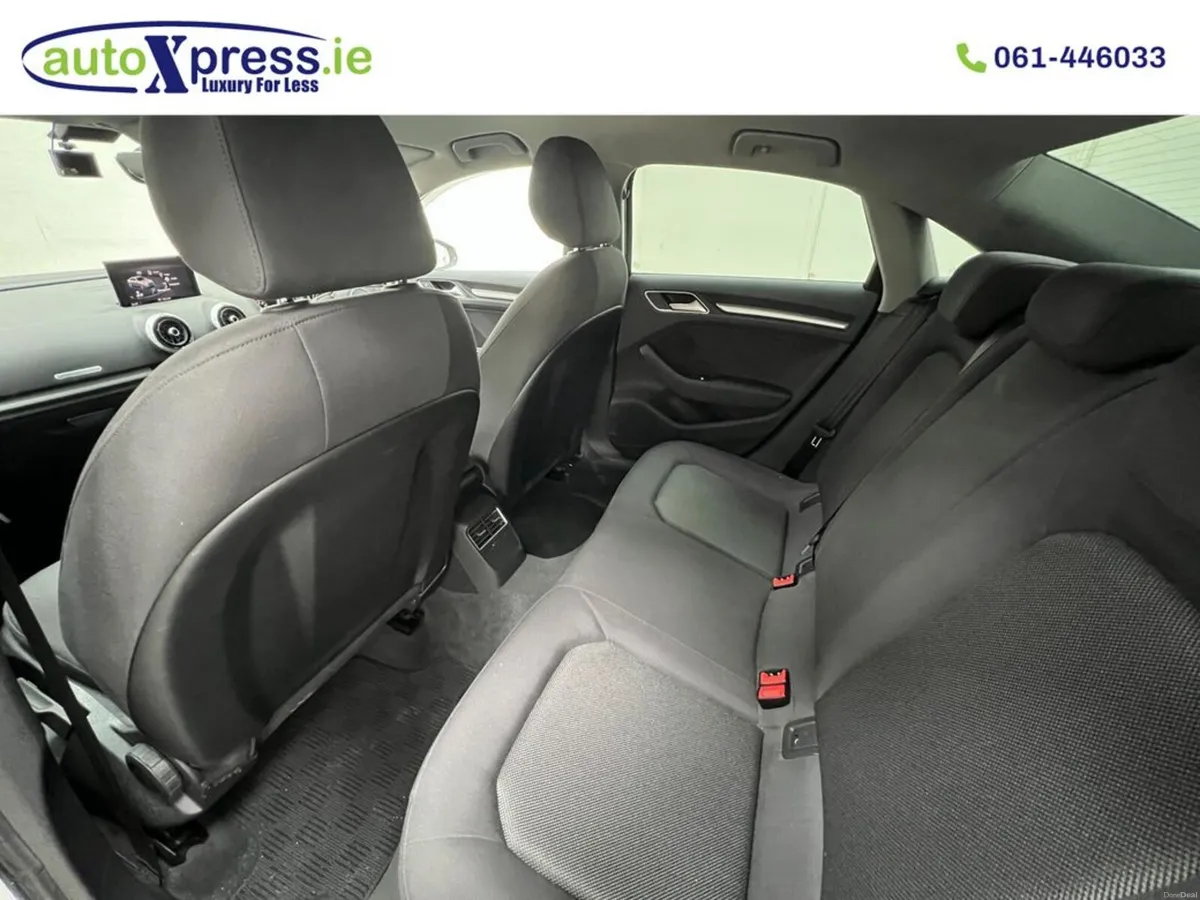 Audi A3 1.4TFSI Automatic, Reversing camera, Low m - Image 4