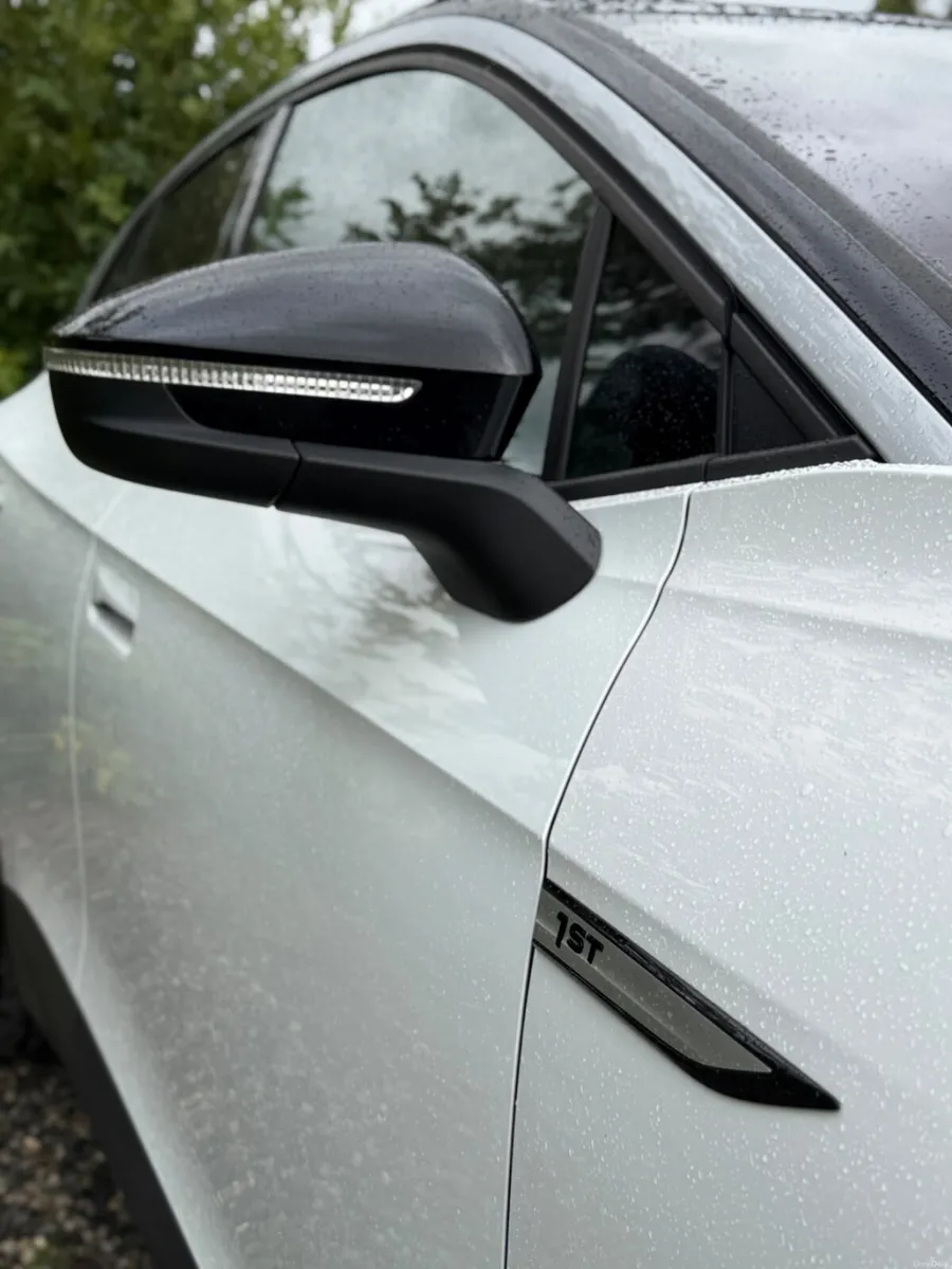 2021 Volkswagen ID.4 1st 82kWh 204HP Automatic - Image 5