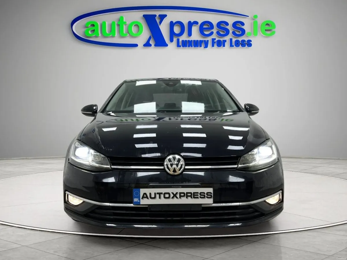 Volkswagen Golf 1.2 TSI COMFORTLINE, Reversing cam - Image 3