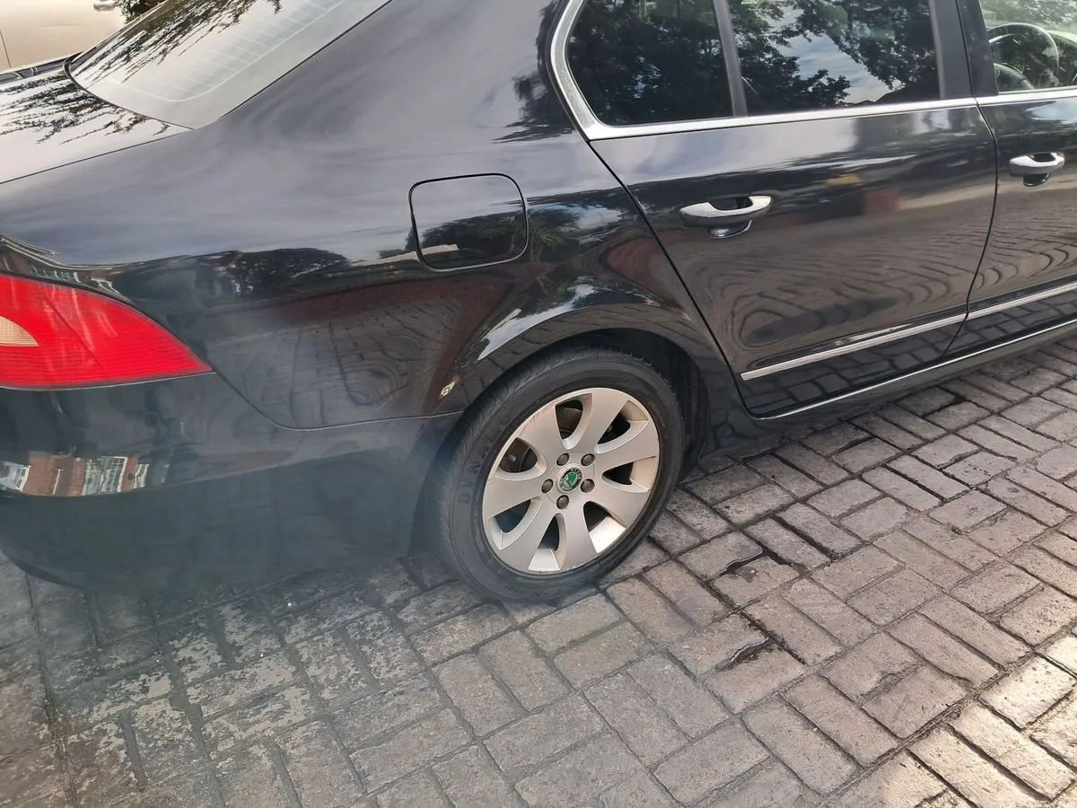 Skoda Superb 2013 1.6 greenline AMBGL NCT - Image 3