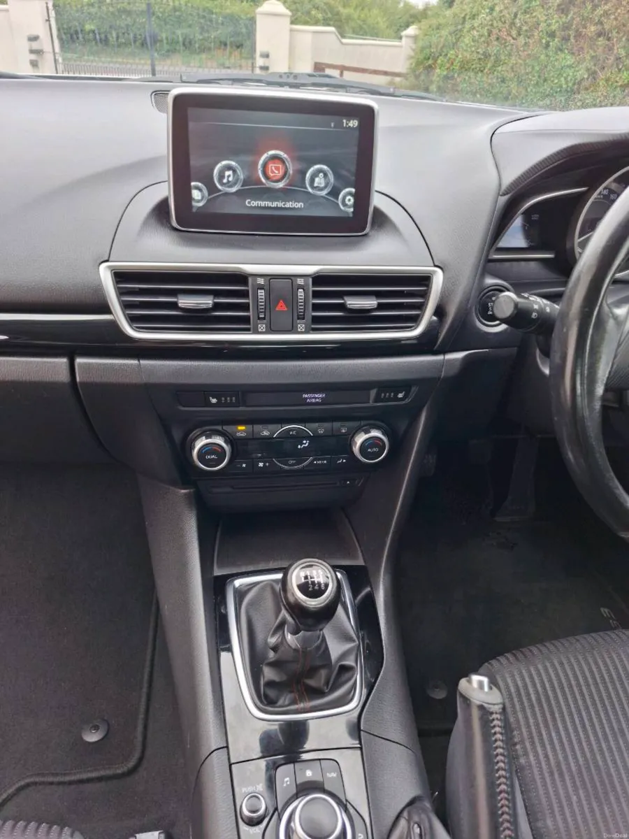 2015 Mazda 3 - Image 6