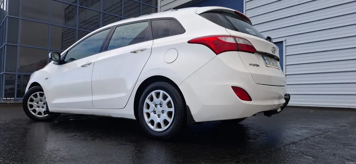 Hyundai i30 Commercial - Image 3