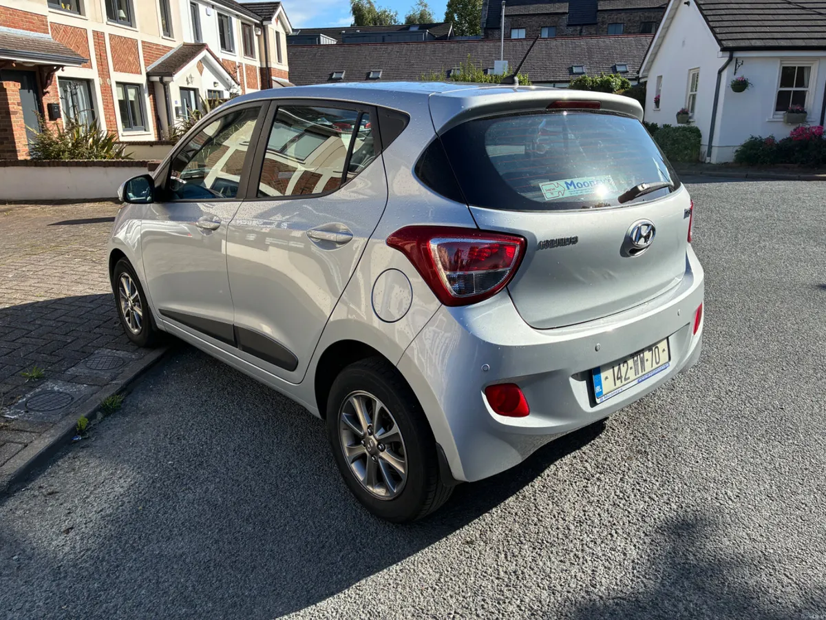 Hyundai i10 Auto - low kms - 0872558536 - Image 5