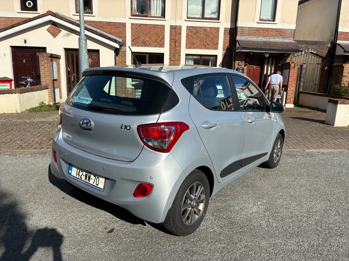 Hyundai i10 Auto - low kms - 0872558536 - Image 3