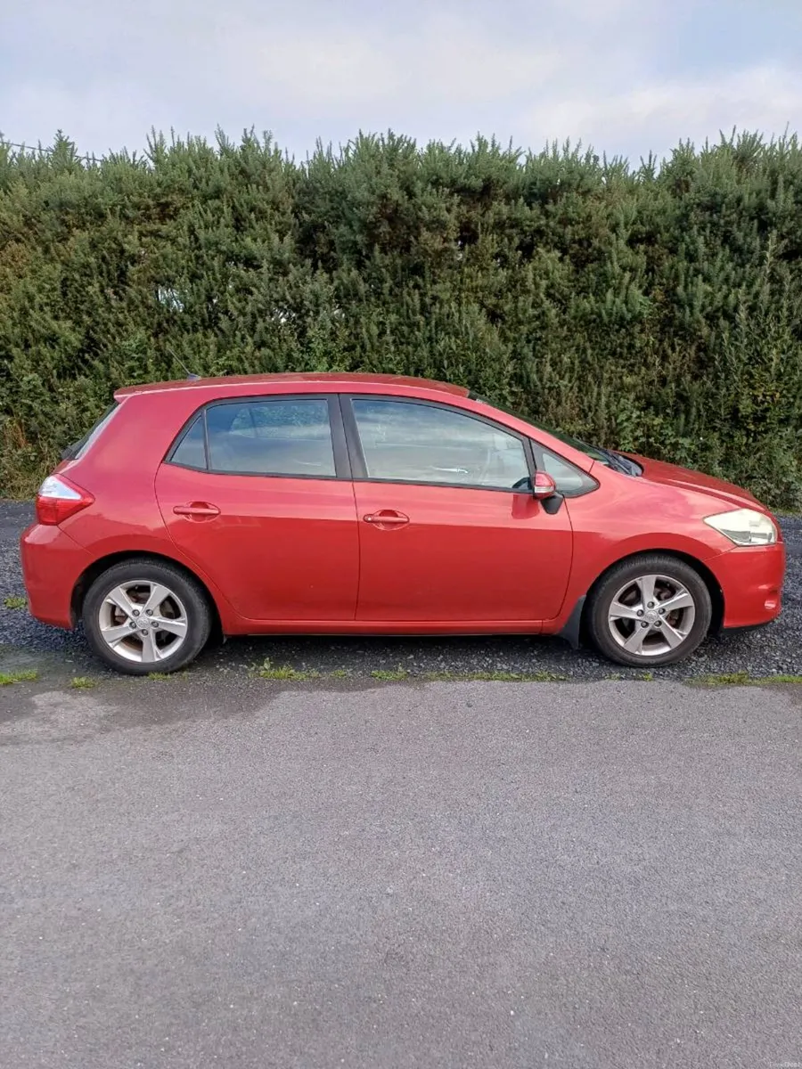 2010 Toyota Auris 1.4 D4D - Image 4
