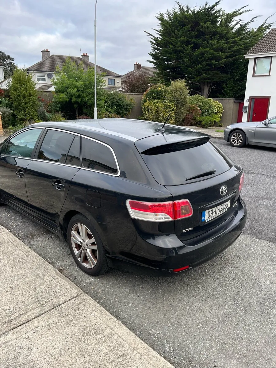 Toyota Avensis  2.0 litre D4D 2009 - Image 3