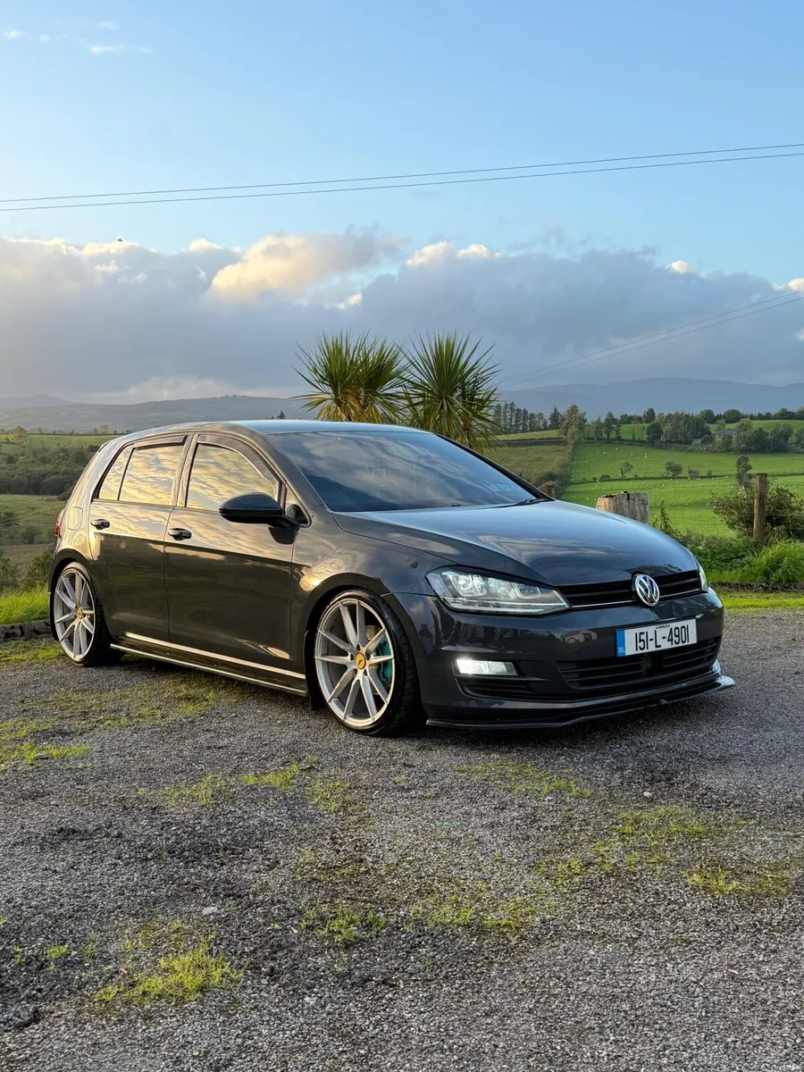 Volkswagen Golf - Image 1