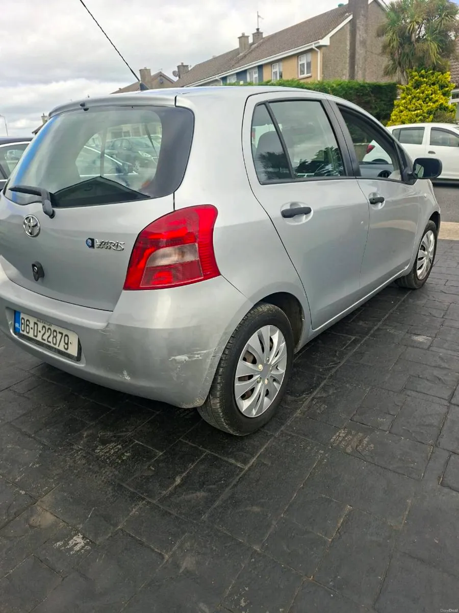 2006 yaris 0nly 99k km - Image 4