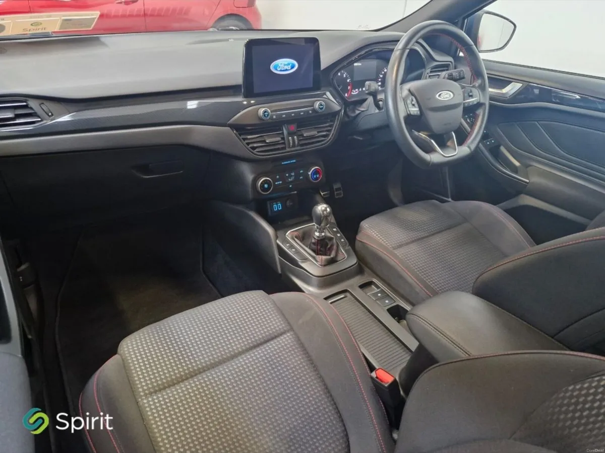 Ford Focus 1.0T EcoBoost Hybrid 125PS ST-Line **Ca - Image 4