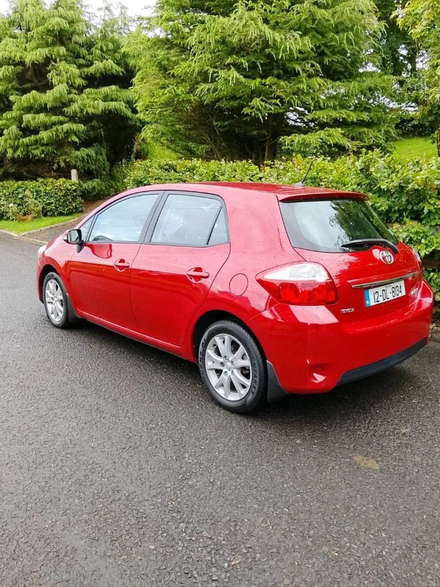 2012 Toyota Auris - Image 3