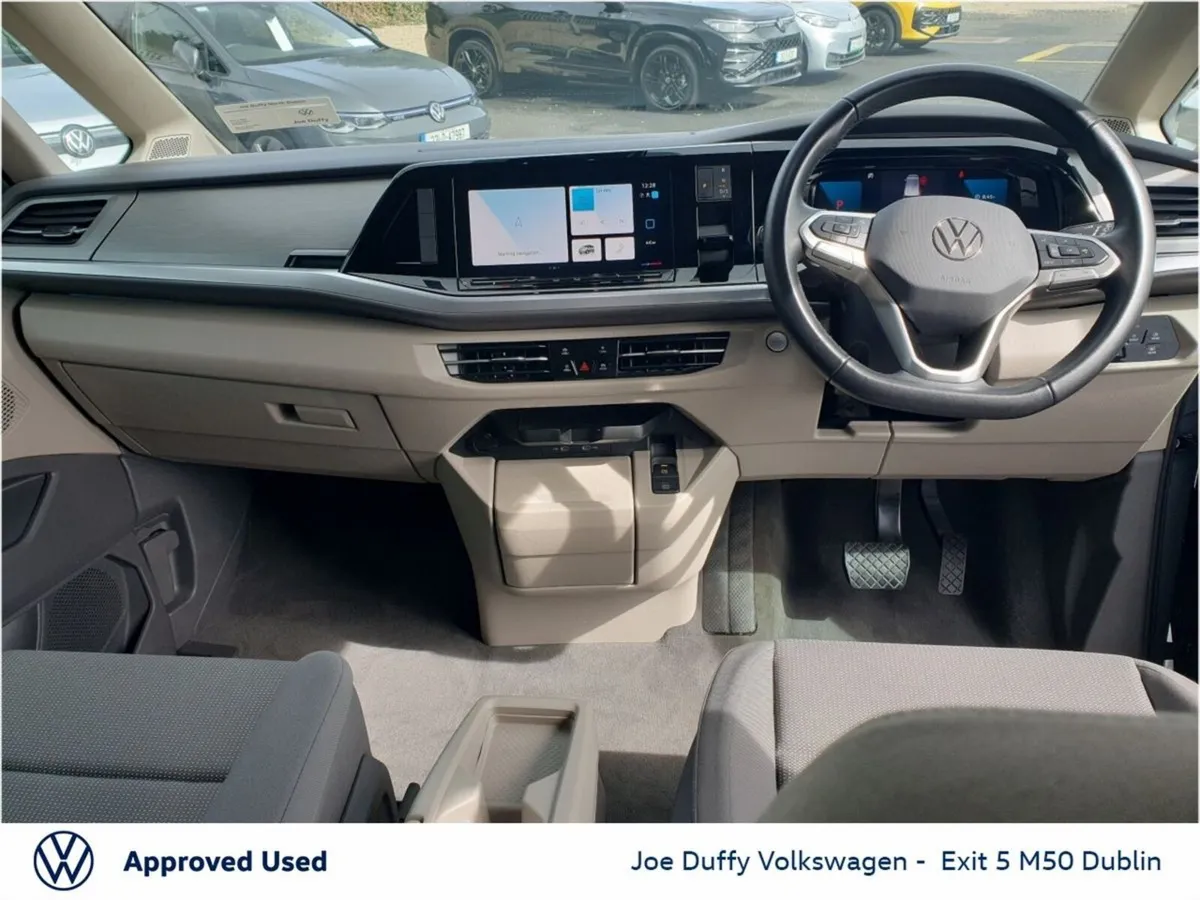Volkswagen Multivan LIFE PHEV S-A  TSi 218 AUTO - Image 2