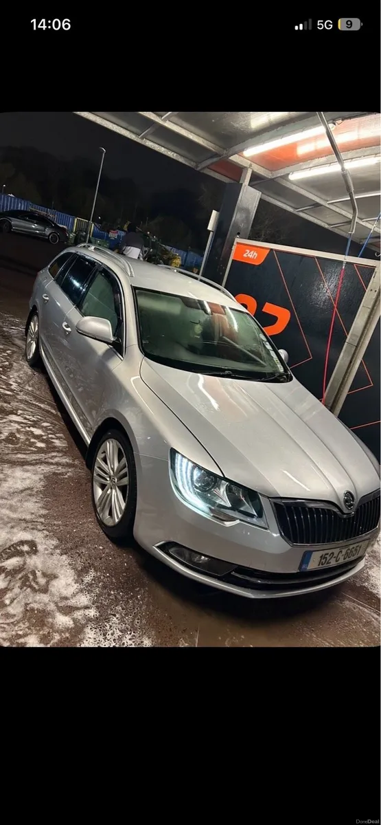 Skoda Superb Estate 2.0 TDI 170bhp - Image 1