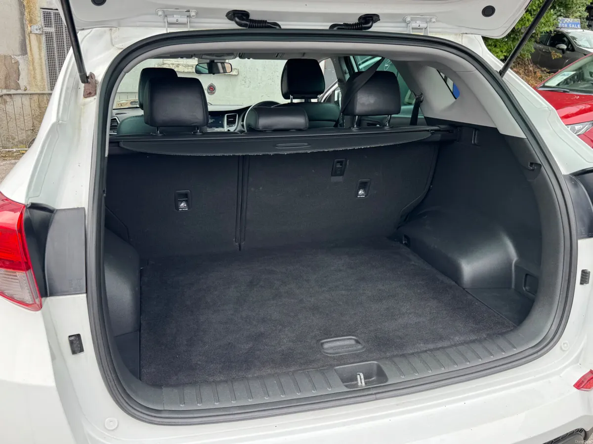 Hyundai Tucson Executive high driving position - Image 6