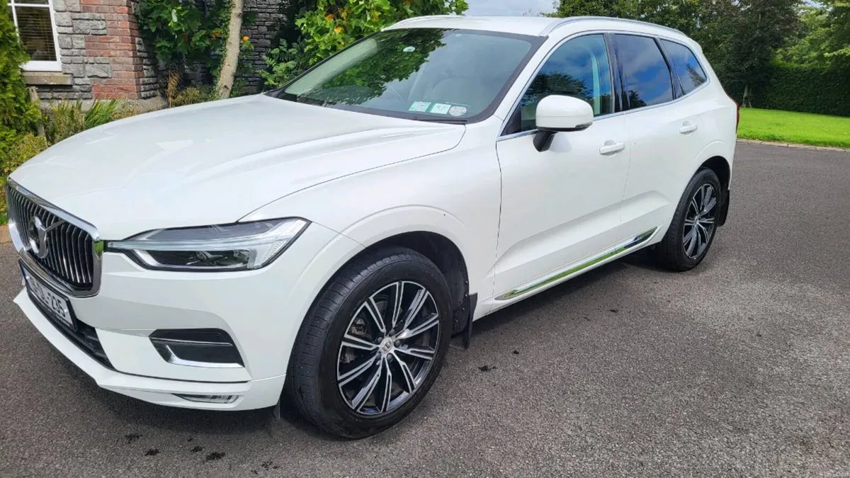 Volvo XC60 2.0 D4 4WD Inscription Auto** - Image 6