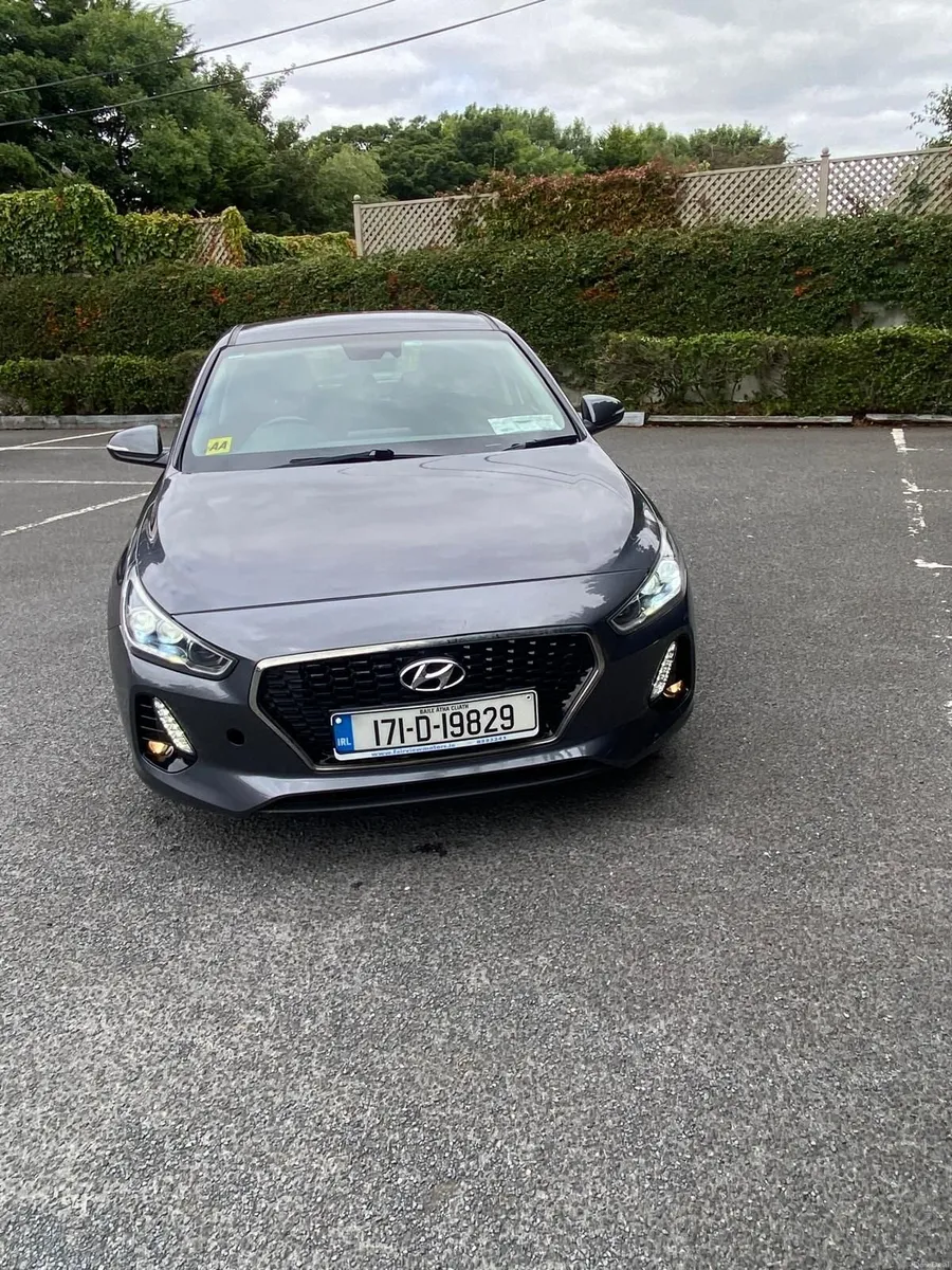 Hyundai i30 2017 - Image 2
