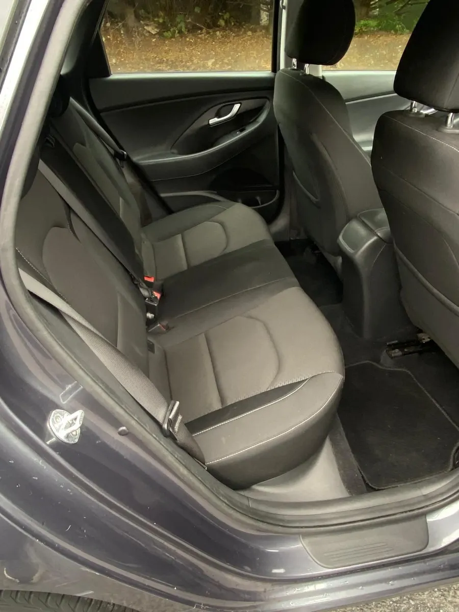 Hyundai i30 2017 - Image 6