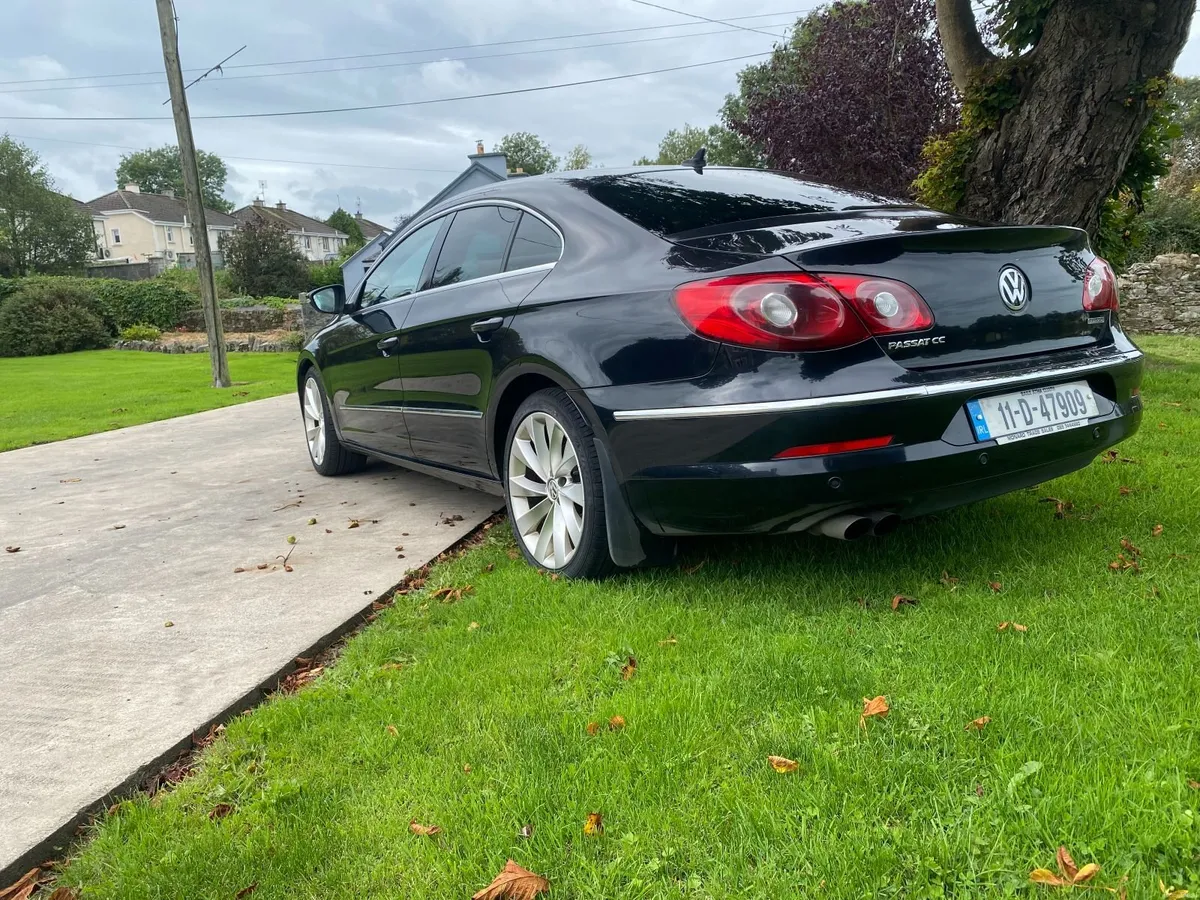 Volkswagen Passat 2011 - Image 4