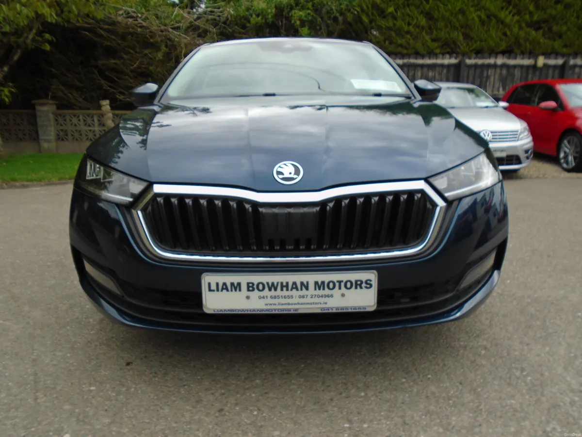 Skoda Octavia 2021,2lt diesel,camera,fogs,carplay - Image 4