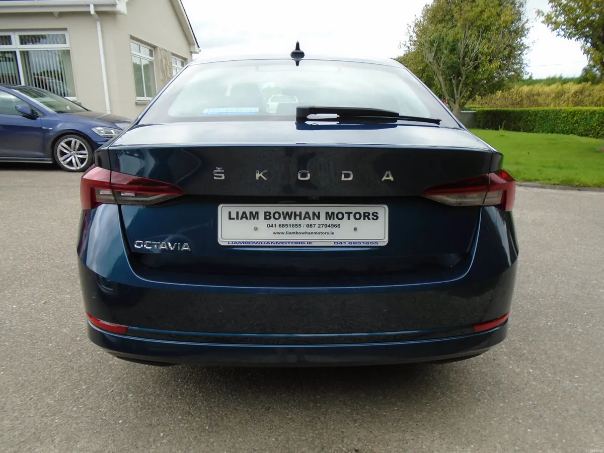 Skoda Octavia 2021,2lt diesel,camera,fogs,carplay - Image 6
