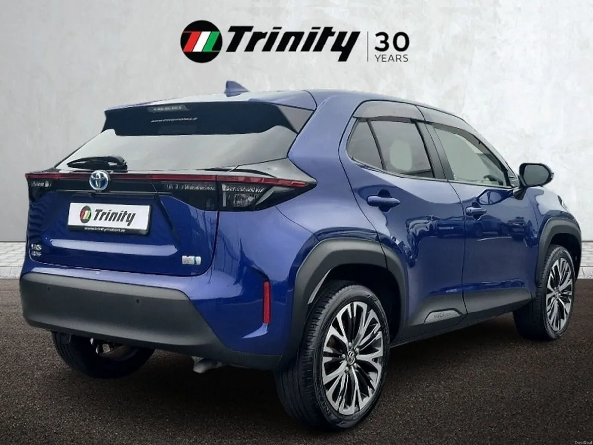 Toyota Yaris Cross ** 1.5 HYBRID ** LOW MILEAGE  * - Image 3