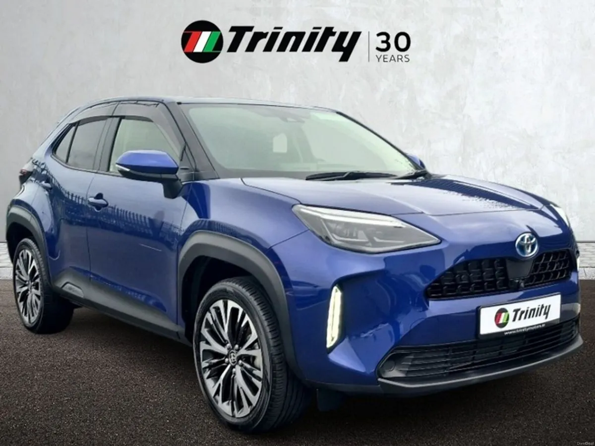 Toyota Yaris Cross ** 1.5 HYBRID ** LOW MILEAGE  * - Image 1