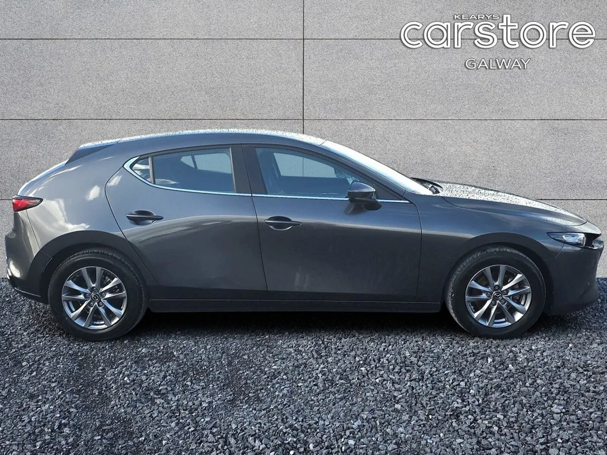Mazda Mazda3 2.0P MHEV (122ps) GS - Image 2