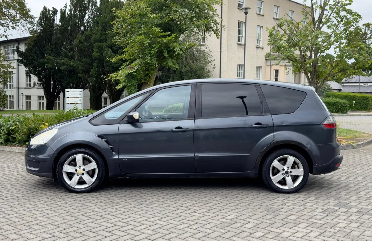 Ford S-Max 2008 - Image 3