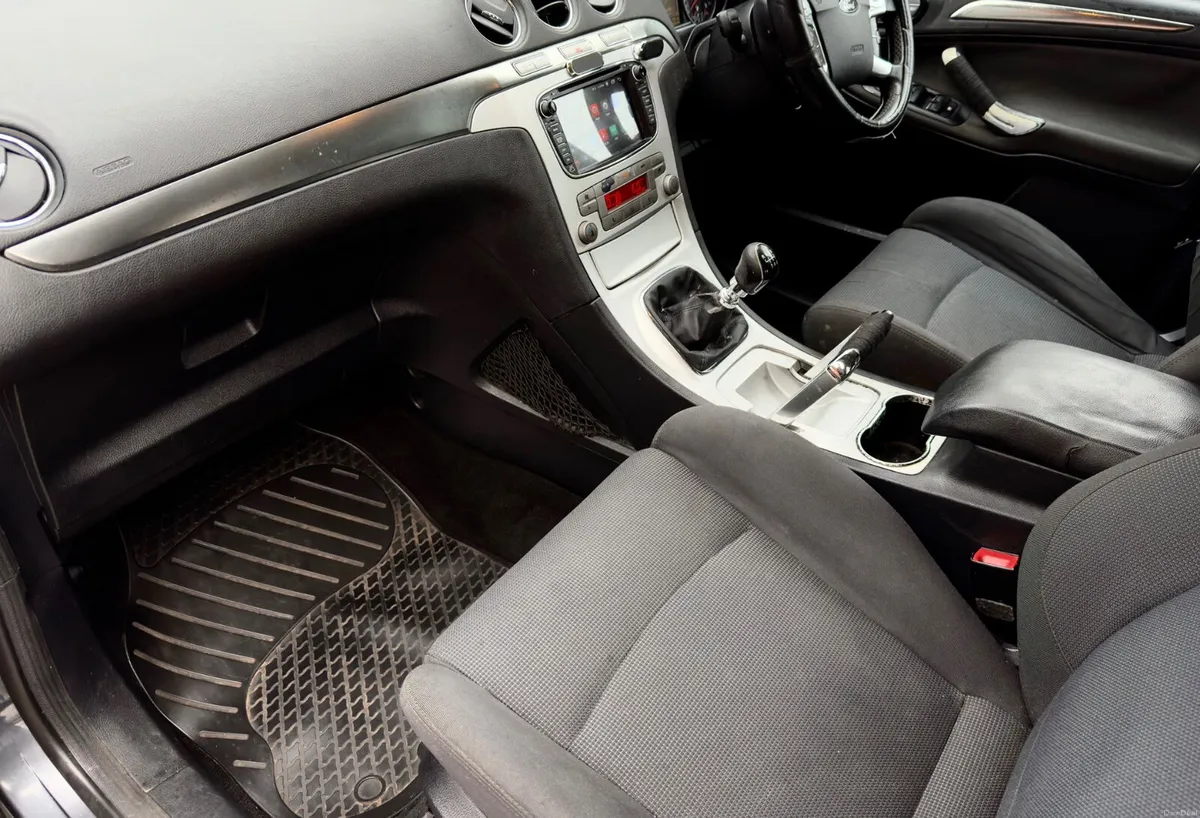 Ford S-Max 2008 - Image 6