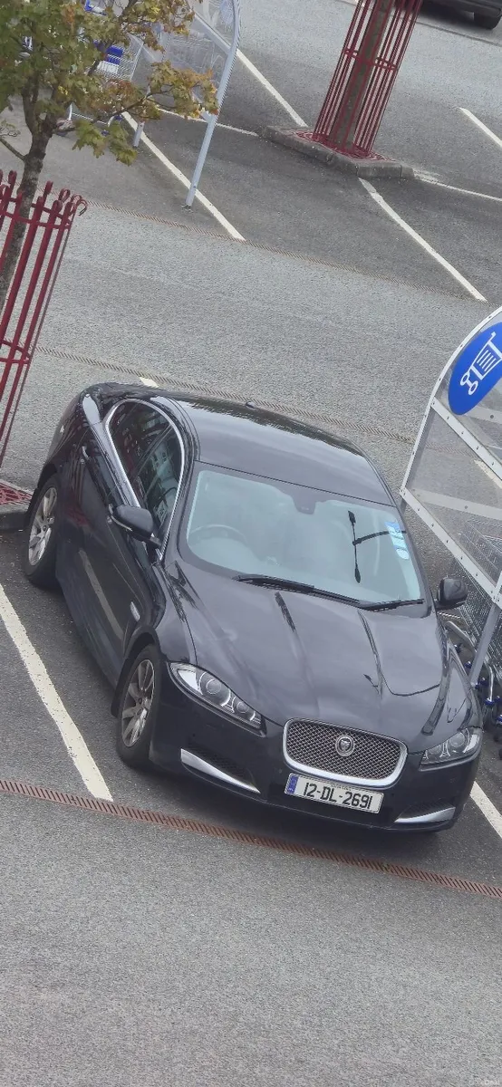 Jaguar XF 2.2 - Image 1