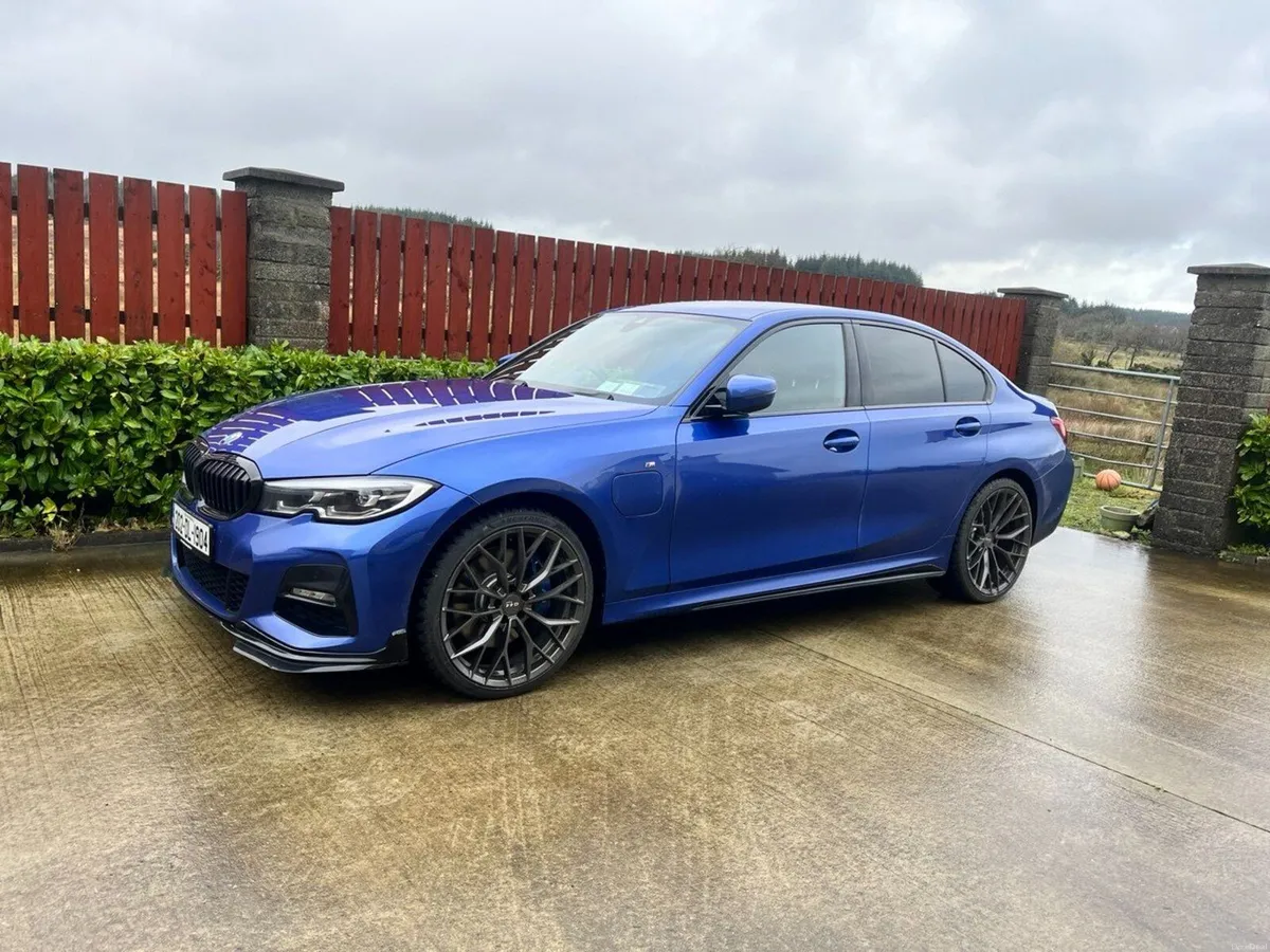BMW 330e M Sport 2020 | Rare High Specification! - Image 4