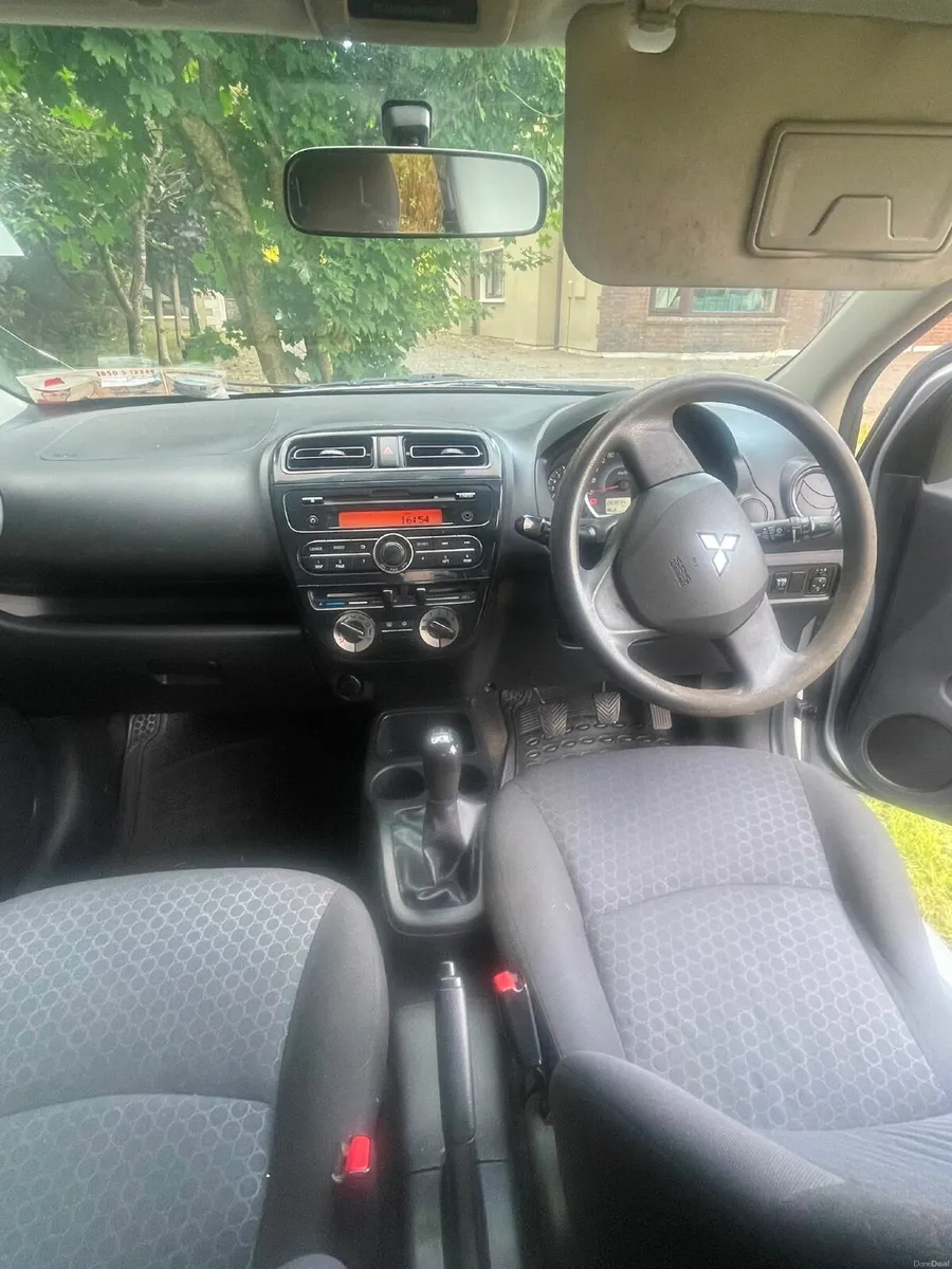 Mitsubishi Space Star 2014 - Image 4