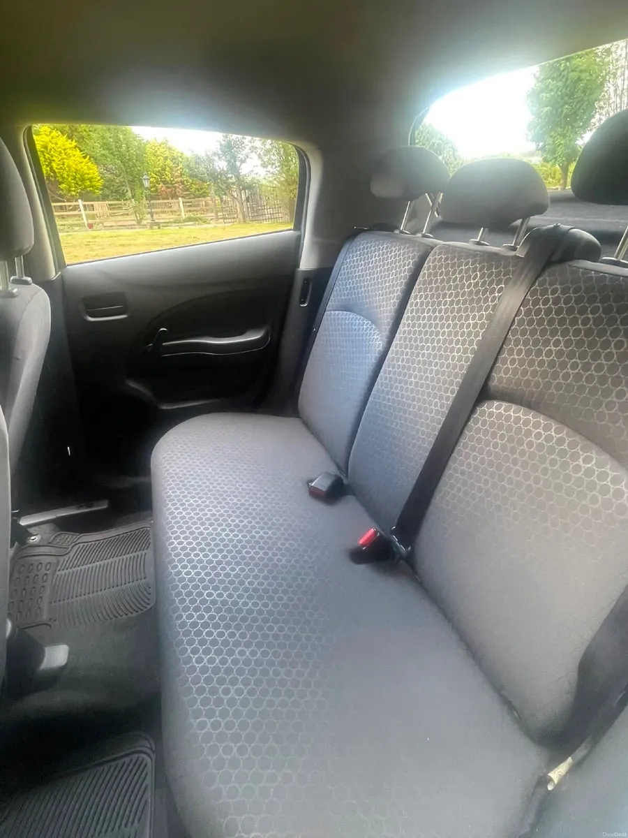 Mitsubishi Space Star 2014 - Image 5