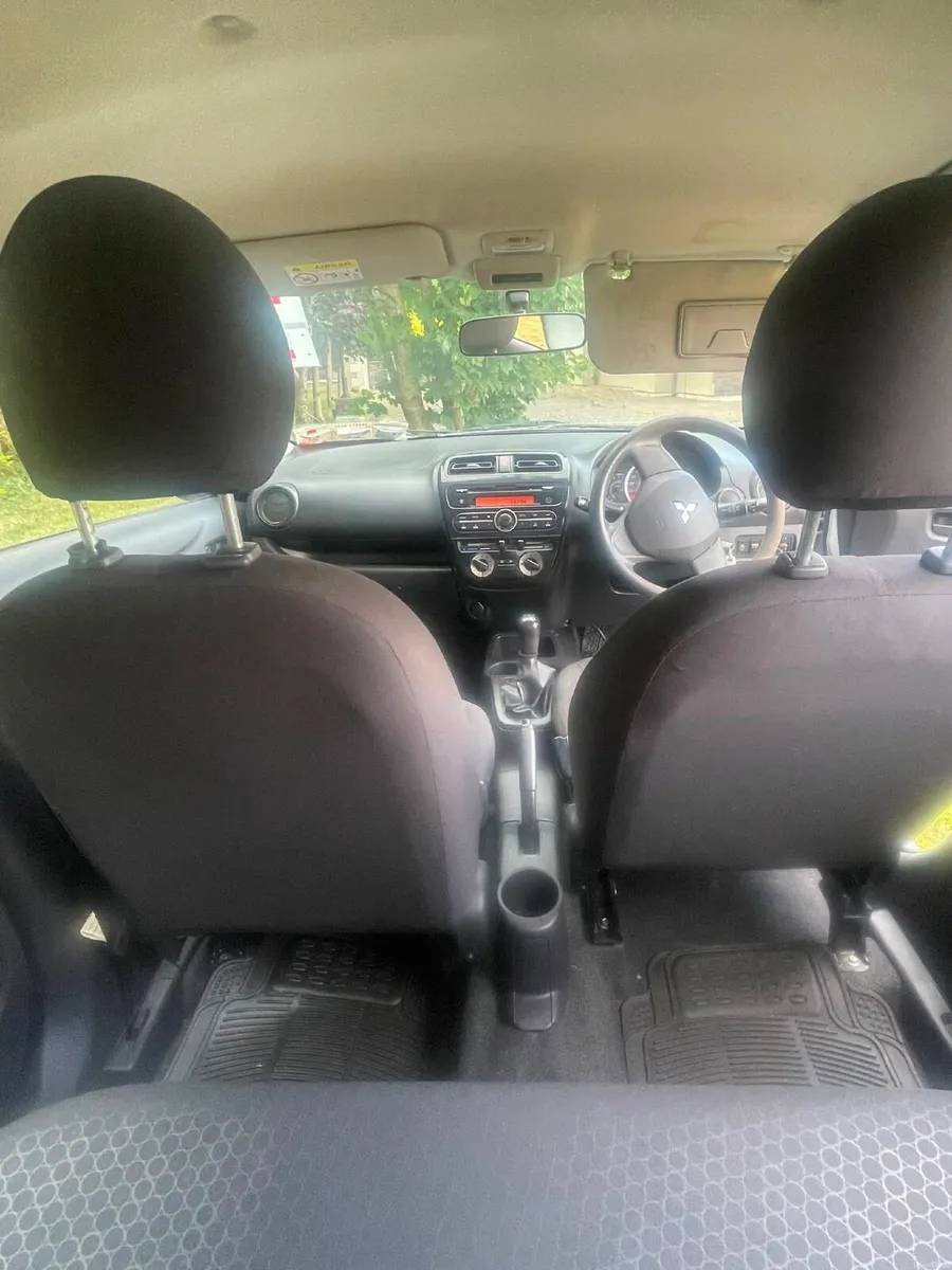 Mitsubishi Space Star 2014 - Image 6
