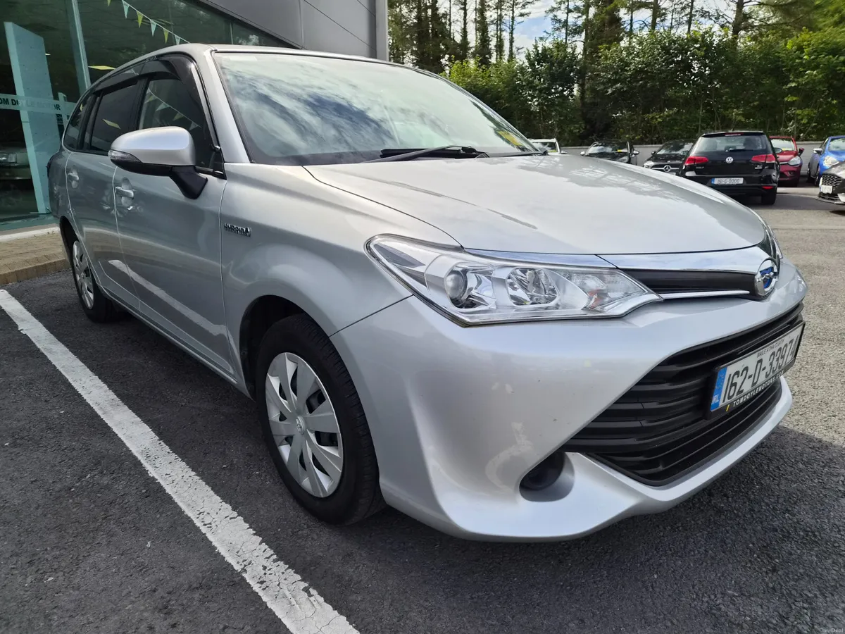 Toyota Corolla Fielder2016 1.5L Petrol Hybrid Auto - Image 2