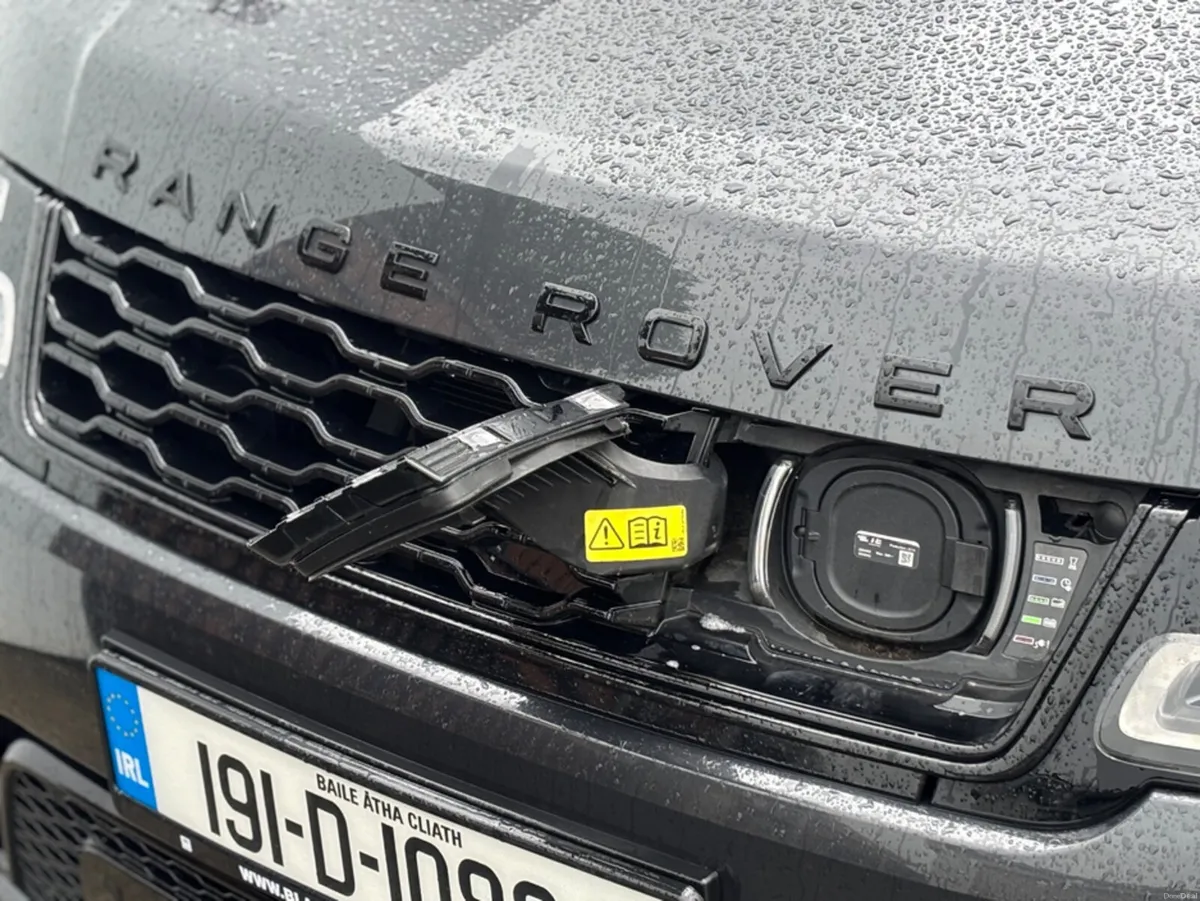 Land Rover Range Rover Sport P400E HSE & MEDIA PAC - Image 5