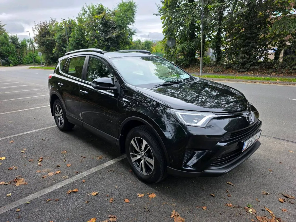 TOYOTA RAV 4 RAV4 2.0 D-4D LUNA 4DR - Image 1