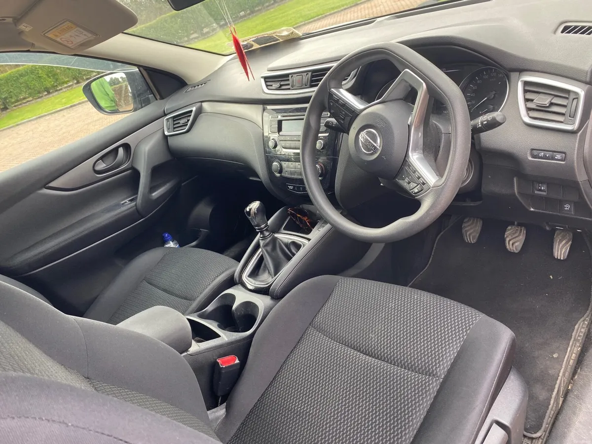 Nissan Qashqai 2018 - Image 2