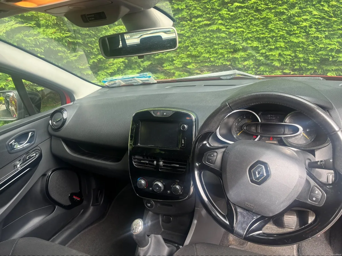 Renault Clio 2014 - Image 4