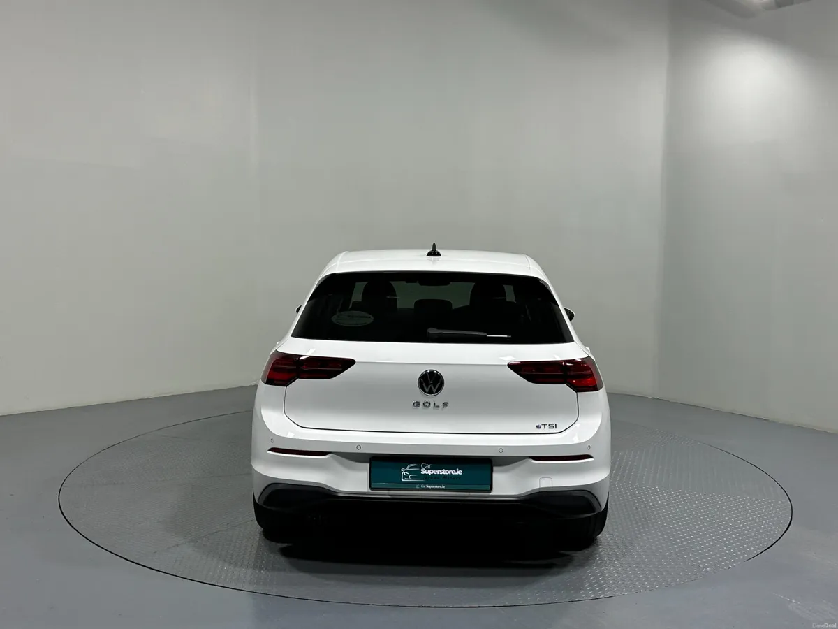 Volkswagen Golf 1.0 Tsi DSG Automatic 211 - Image 2