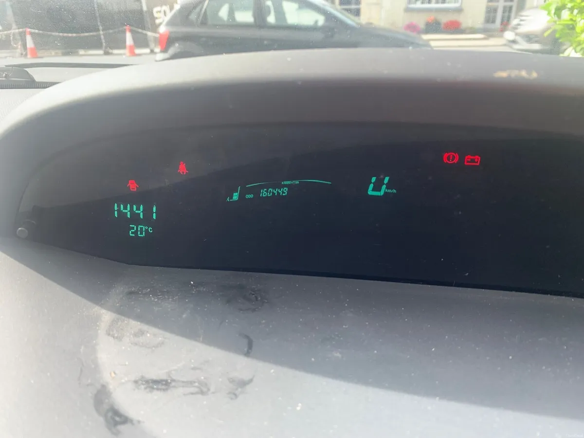 Toyota Yaris 2006 - Image 1