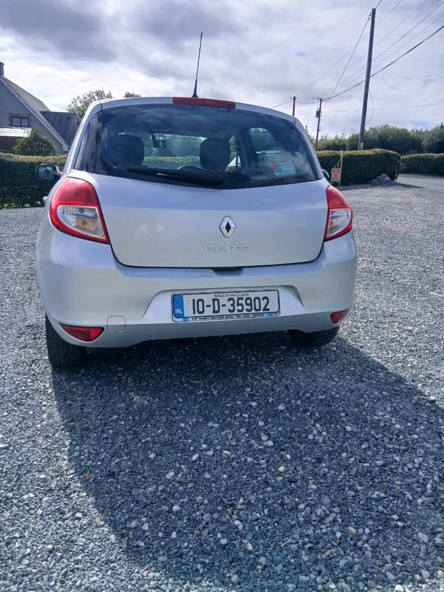 10 renault clio new nct - Image 5