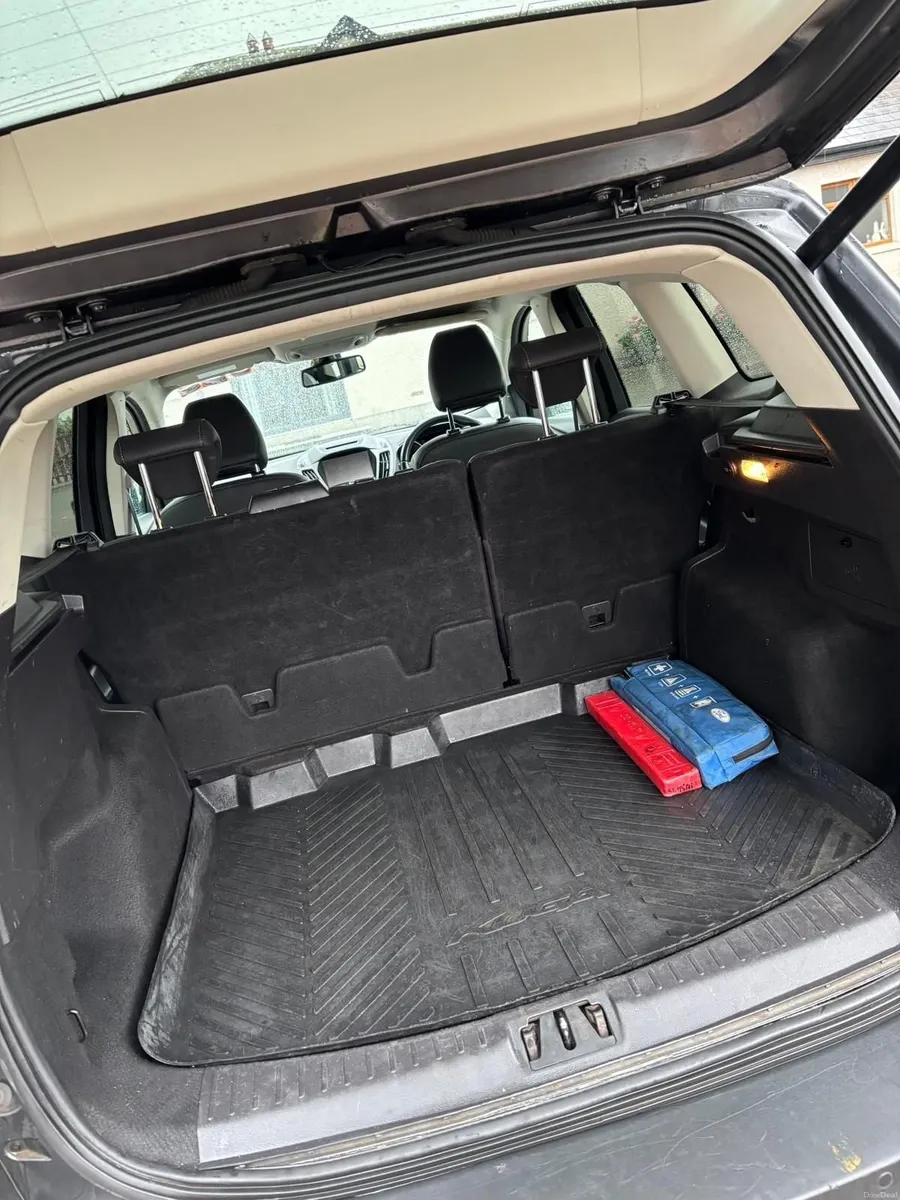 Ford Kuga 2018 - Image 4