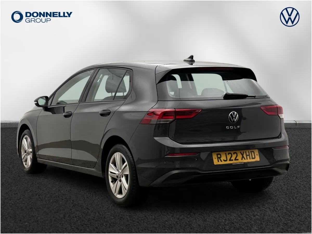 Volkswagen Golf 1.5 TSI 150 Life 5dr - Image 3