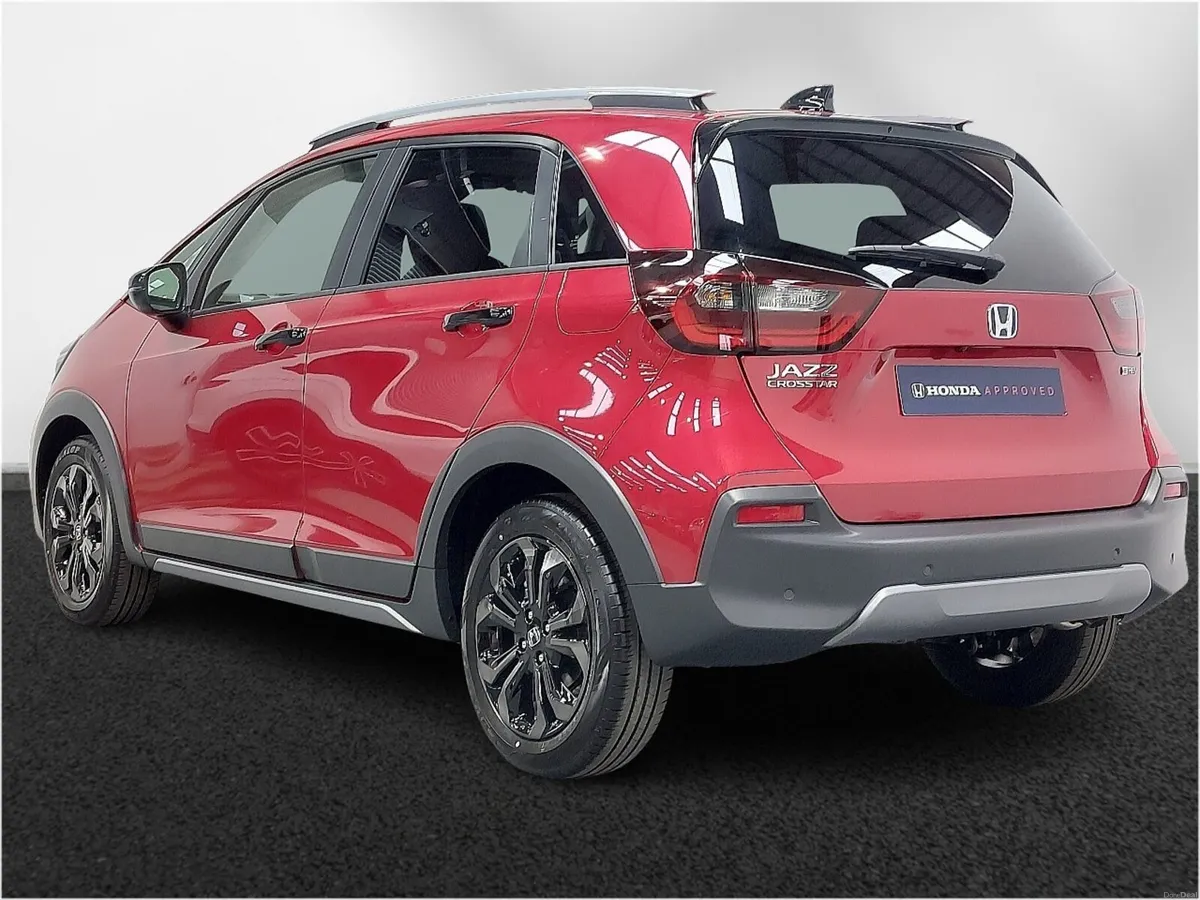 Honda Jazz 1.5 i-MMD Hybrid Crosstar Advance 5dr e - Image 3