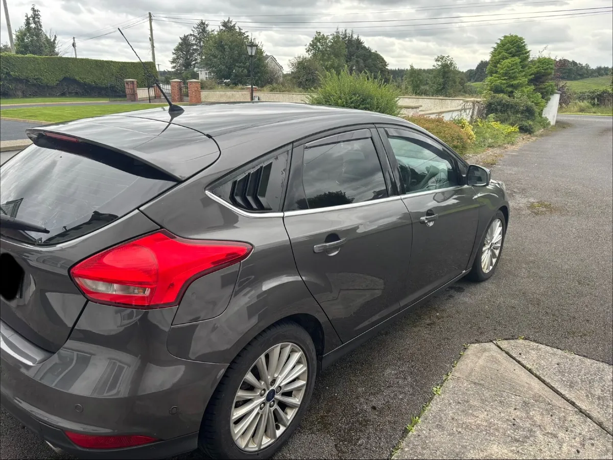 151 Ford Focus Titanium 2.0L diesel - High spec. - Image 2