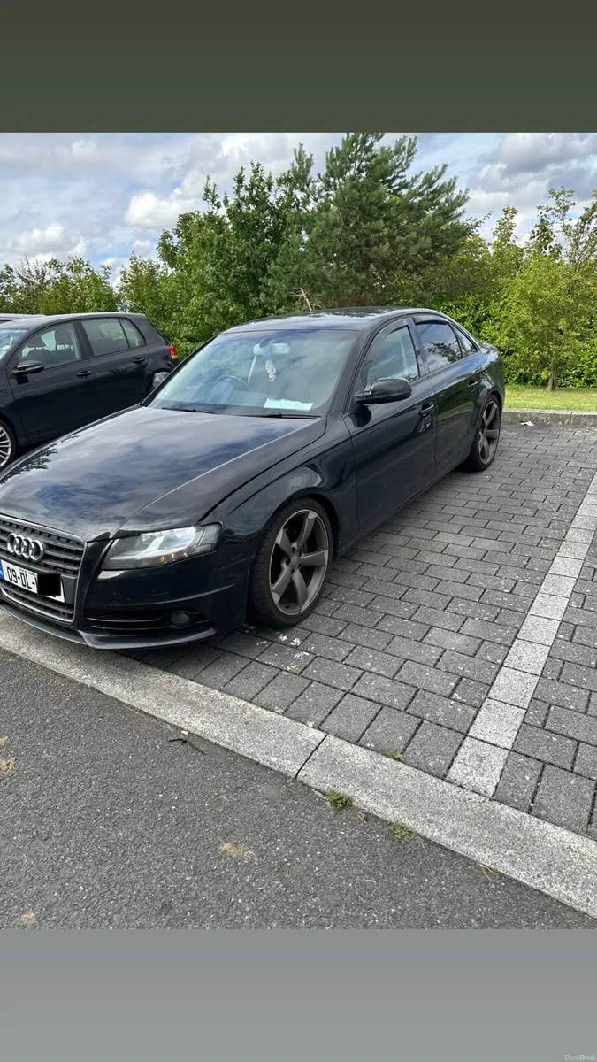 Audi A4 - 2009 - Image 2