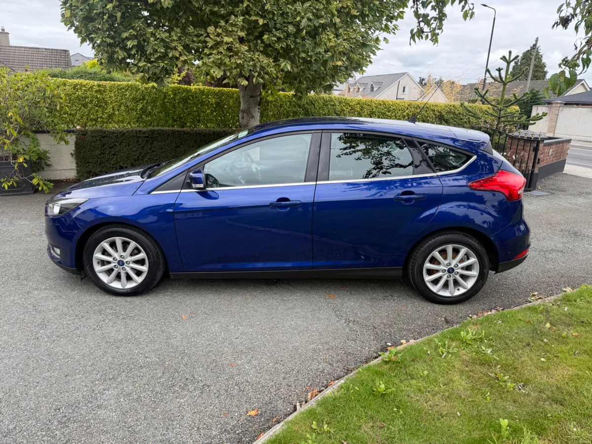 Ford Focus 2015 - Image 3