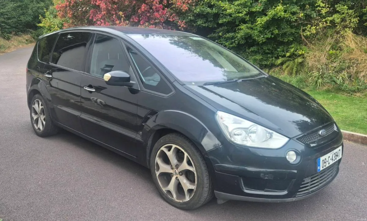 2009 Ford S-Max Titanium 2.0 TDCi diesel for sale. - Image 1