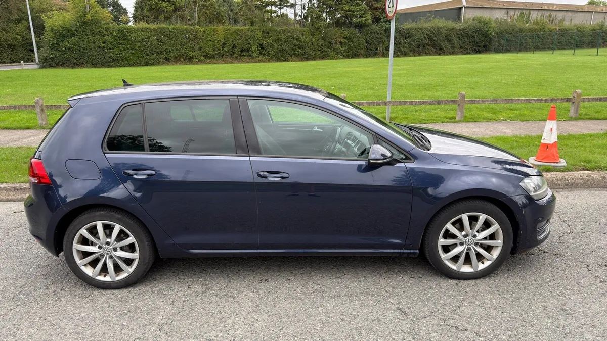 Volkswagen Golf 1.4 TSI Highline ONLY 64kms - Image 2